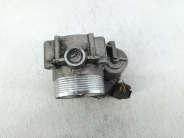 2010-2015 Bmw 550i Gt Throttle Body P/N:1354 7555944-03 Fits Fits 2008 2009 2010 2011 2012 2013 2014 2015 2016 2017 2018 2019 OEM Used Auto Parts