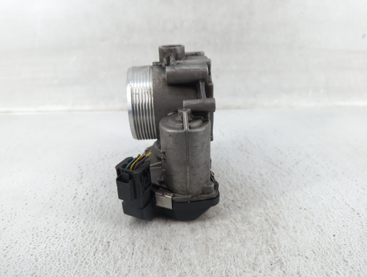 2010-2015 Bmw 550i Gt Throttle Body P/N:1354 7555944-03 Fits Fits 2008 2009 2010 2011 2012 2013 2014 2015 2016 2017 2018 201