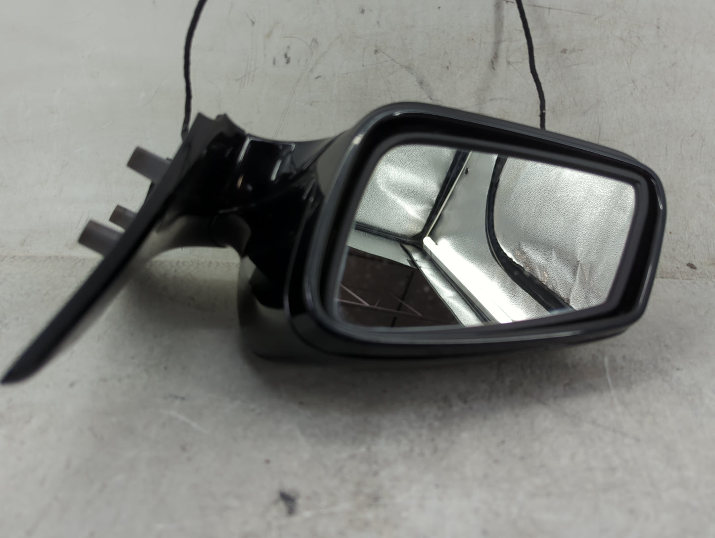 2010 Bmw 650i Driver Side View Mirror - Left Door Mirror OEM Used - Oemusedautoparts1.com