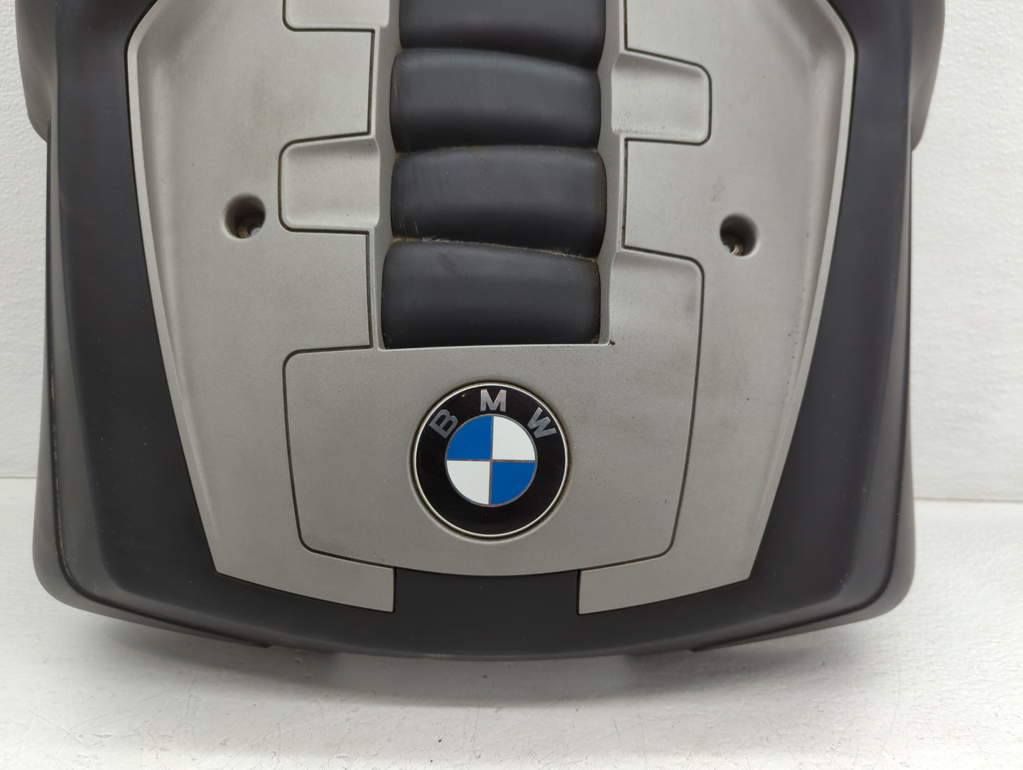 2010 Bmw 650i Engine Cover - Oemusedautoparts1.com