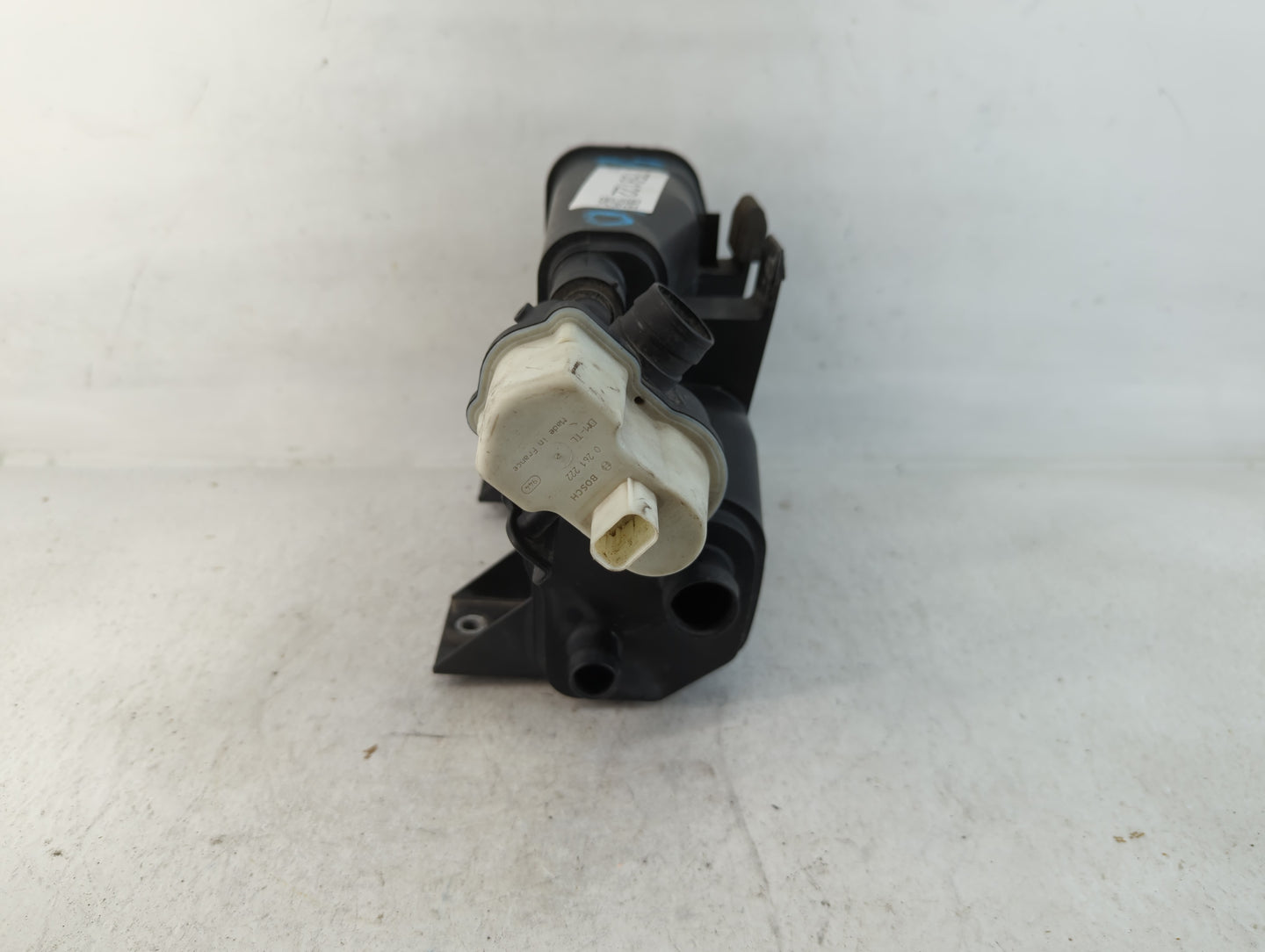 2010 Bmw 650i Fuel Vapor Charcoal Canister - Oemusedautoparts1.com