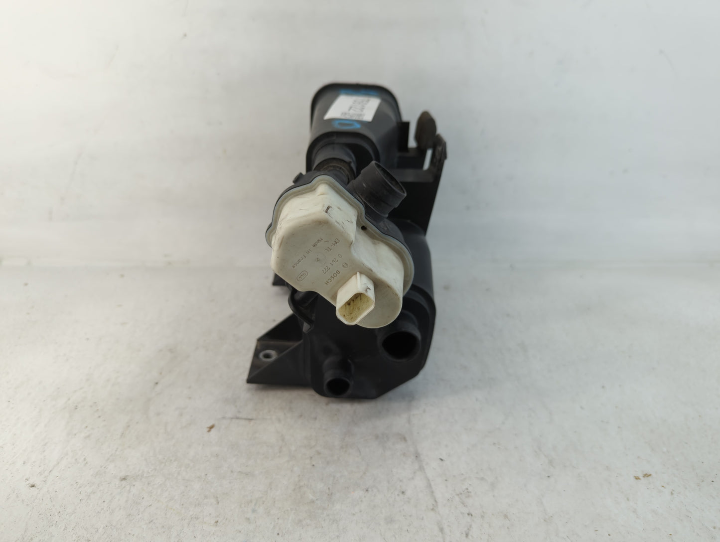 2010 Bmw 650i Fuel Vapor Charcoal Canister - Oemusedautoparts1.com