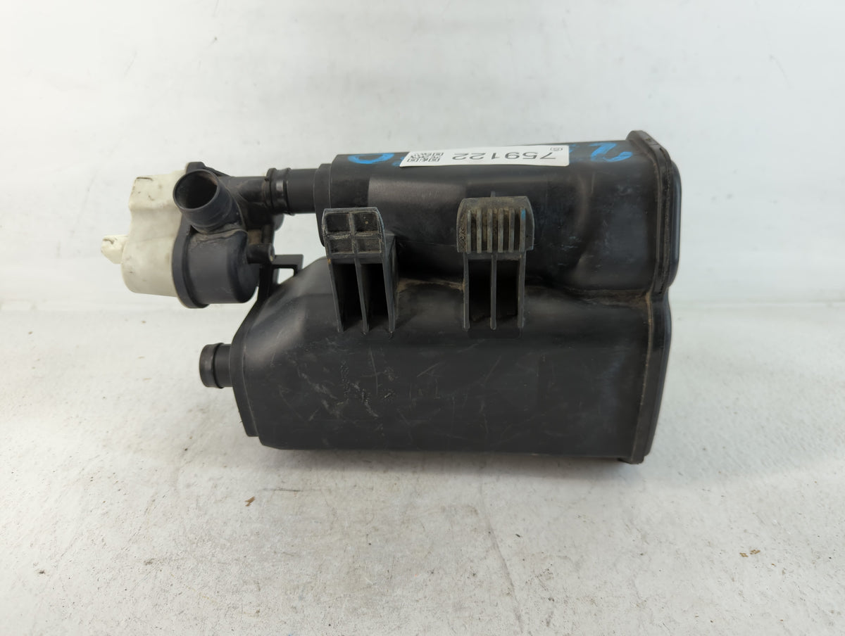 2010 Bmw 650i Fuel Vapor Charcoal Canister - Oemusedautoparts1.com