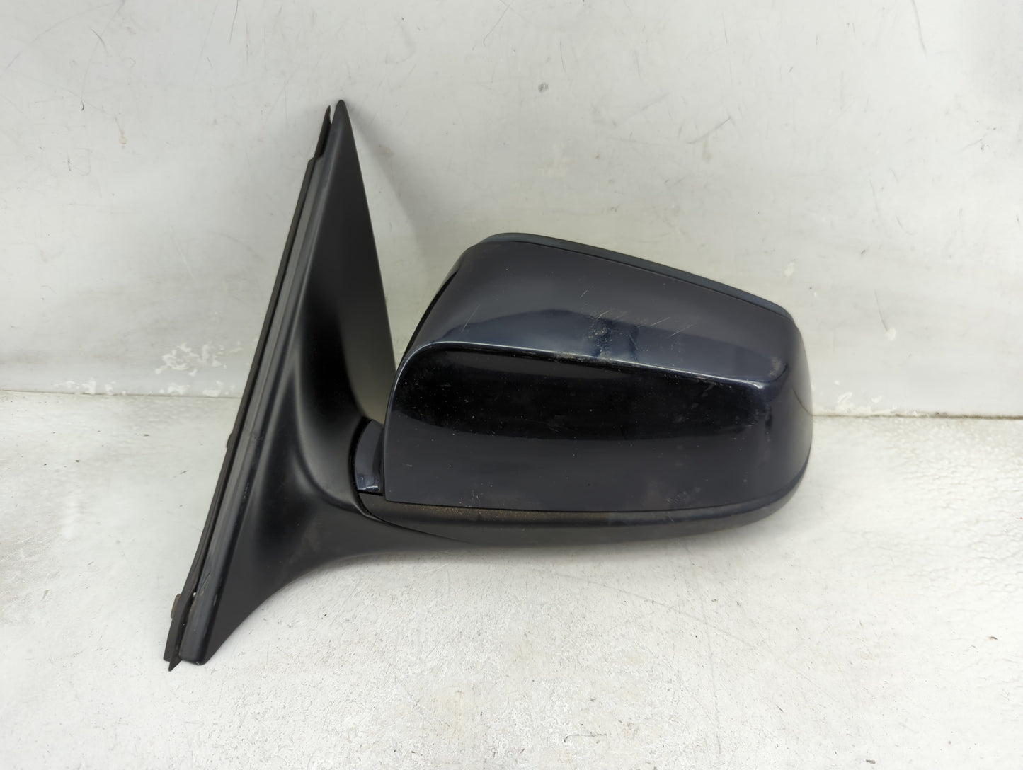 2010 Bmw 750 Driver Side View Mirror - Left Door Mirror OEM Used - Oemusedautoparts1.com