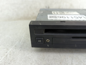 2010 Bmw 750 Radio AM FM Cd Player Receiver Replacement P/N:9220871 532366, 239943 Fits OEM Used Auto Parts