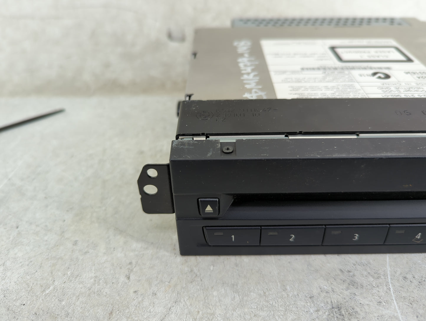 2010 Bmw 750 Radio Cd Changer 65.12-9 219 962-01|hebe902a|al005490717709 - Oemusedautoparts1.com