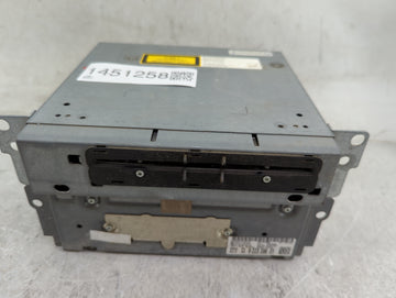 2010-2012 Bmw 750 Radio AM FM Cd Player Receiver Replacement P/N:9223396 9581 Fits Fits 2010 2011 2012 OEM Used Auto Parts -