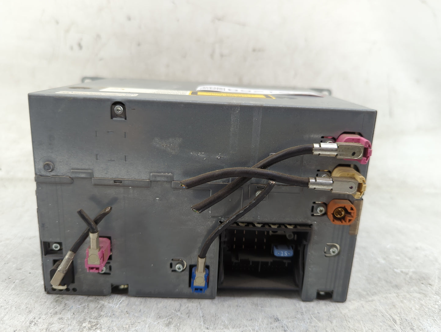 2010-2012 Bmw 750 Radio AM FM Cd Player Receiver Replacement P/N:9223396 9581 Fits Fits 2010 2011 2012 OEM Used Auto Parts -