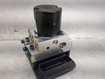 2010 Bmw 750 ABS Pump Control Module Replacement P/N:34516795069-01 34526795071-01 Fits OEM Used Auto Parts - Oemusedautopar