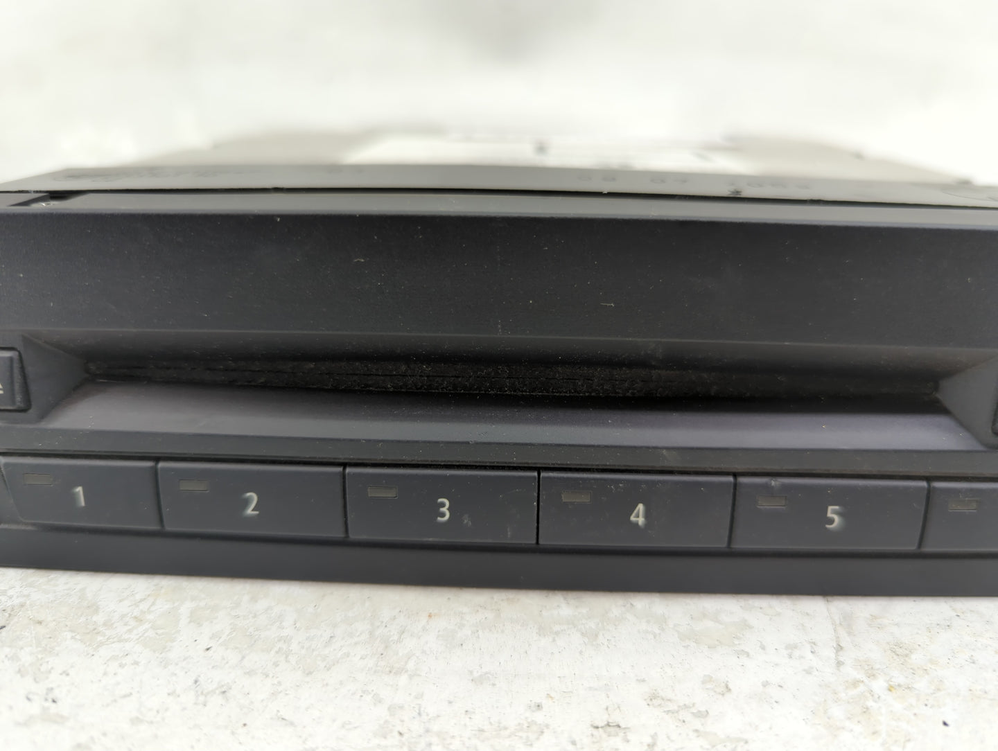 2010-2015 Bmw 750i Information Display Screen - Oemusedautoparts1.com