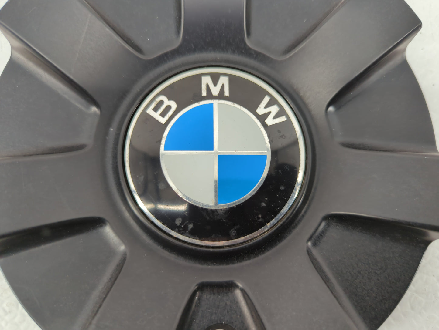2010 Bmw 750i Rim Wheel Center Cap 448120 - Oemusedautoparts1.com