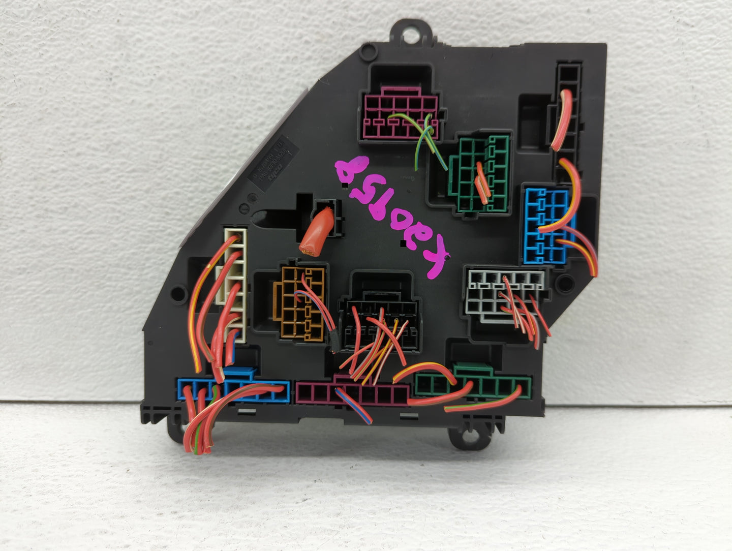 2010 Bmw 750i Fusebox Fuse Box Panel Relay Module P/N:9210857 Fits OEM Used Auto Parts - Oemusedautoparts1.com