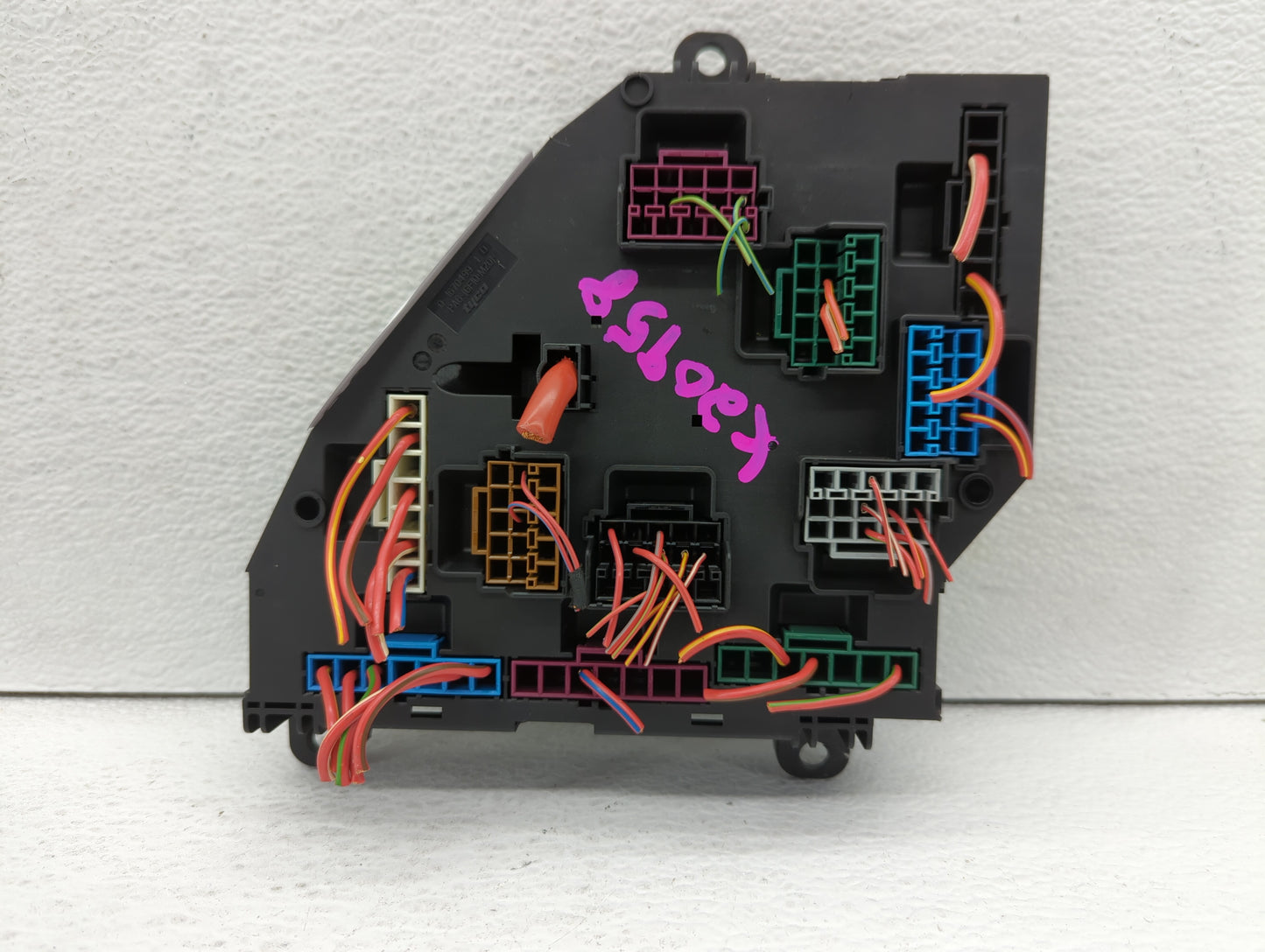 2010 Bmw 750i Fusebox Fuse Box Panel Relay Module P/N:9210857 Fits OEM Used Auto Parts - Oemusedautoparts1.com