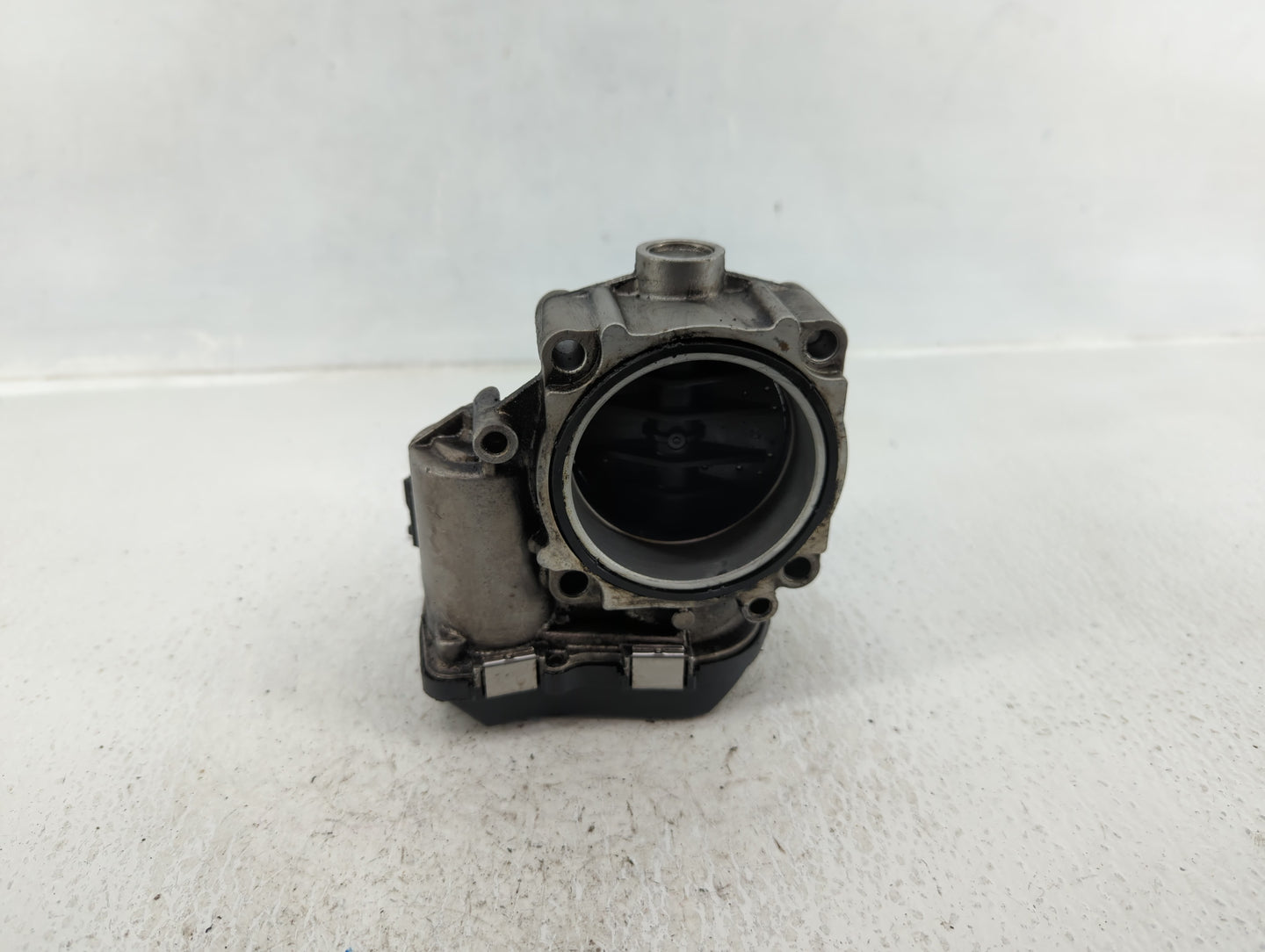 2009-2015 Bmw 750i Throttle Body P/N:1354 7555944-02 Fits Fits 2008 2009 2010 2011 2012 2013 2014 2015 2016 2017 2018 2019 O