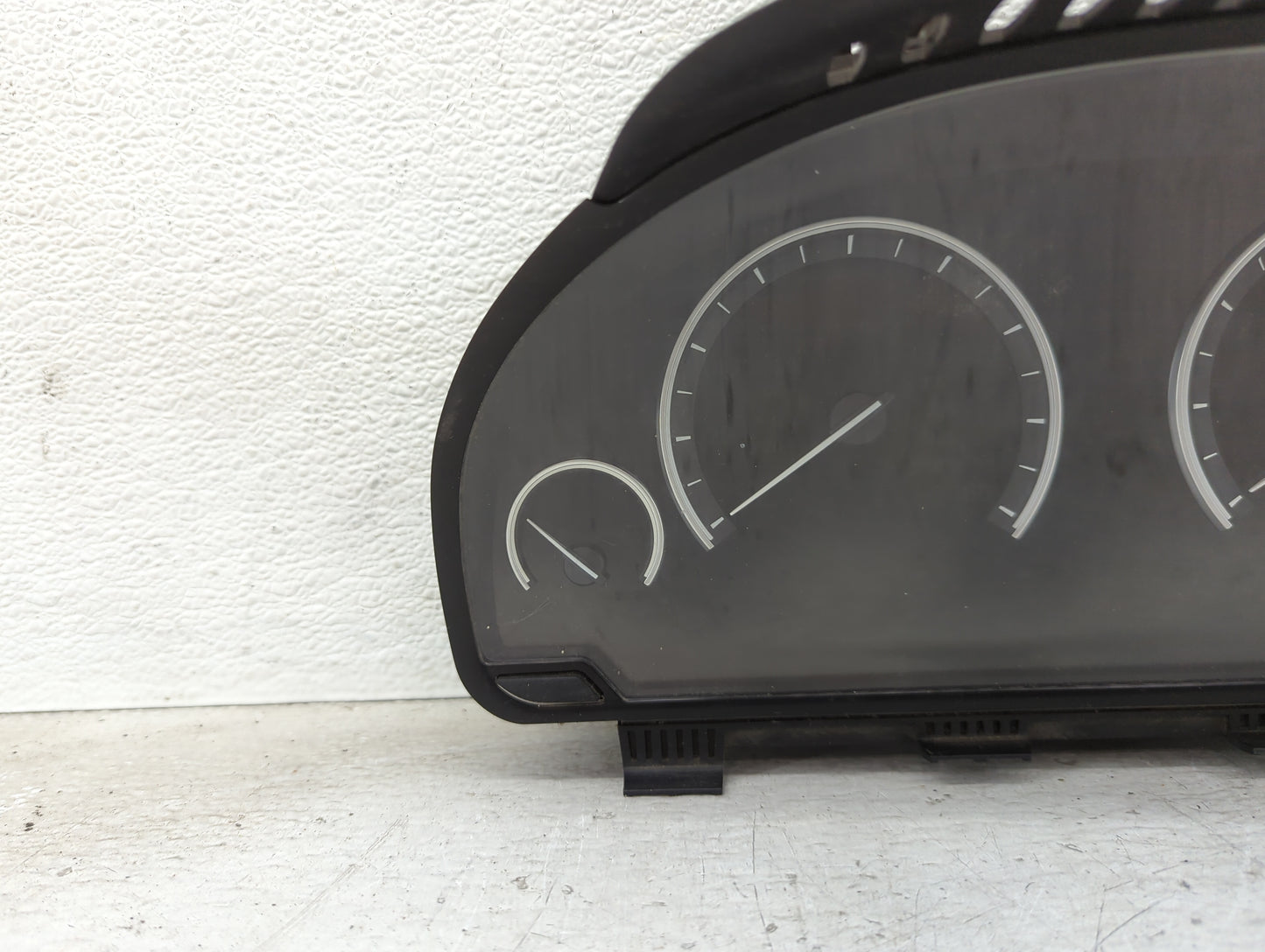 2010 Bmw 750li Instrument Cluster Speedometer Gauges P/N:0263685161 9220799-01, 173884-10 Miles:136K Fits Fits 2009 2011 OEM