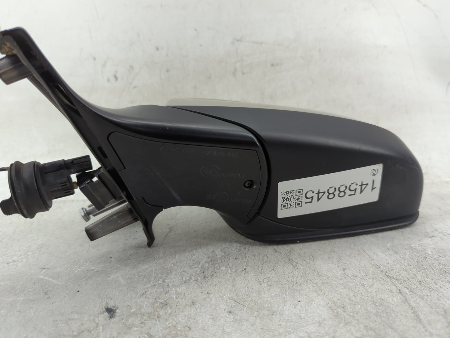 2010 Bmw 750li Driver Side View Mirror - Left Door Mirror OEM Used - Oemusedautoparts1.com