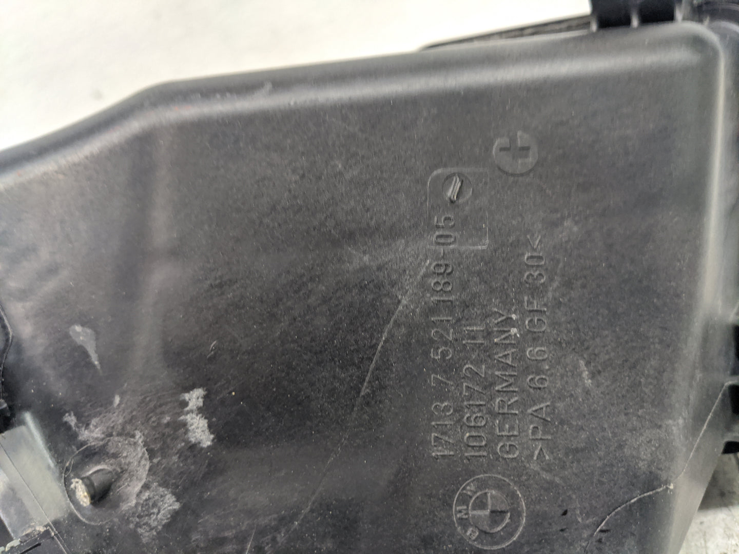 2006-2010 Bmw M5 Radiator Coolant Overflow Expansion Tank Bottle - Oemusedautoparts1.com