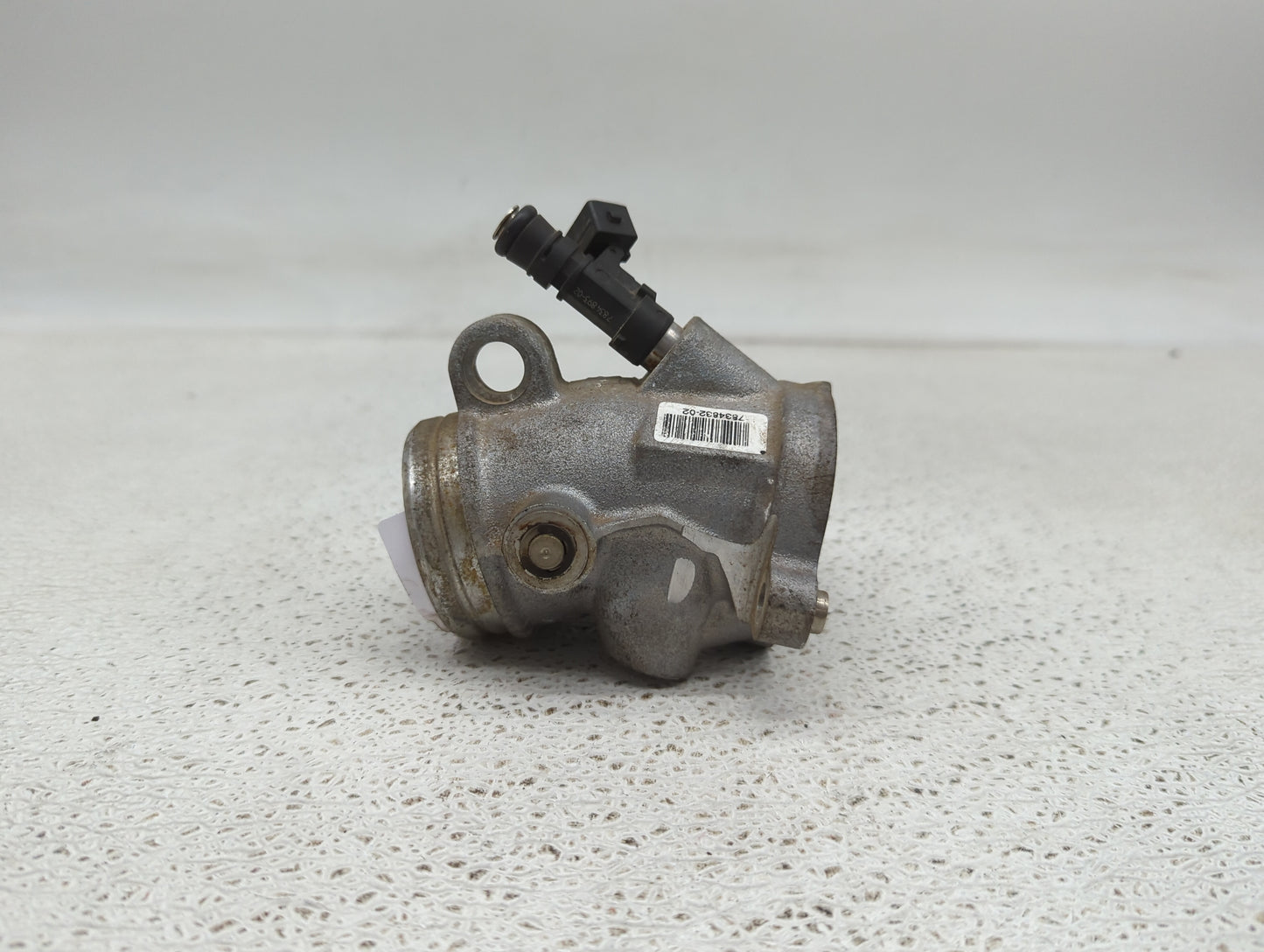 2006-2010 Bmw M6 Throttle Body P/N:7834832-02 Fits Fits 2006 2007 2008 2009 2010 OEM Used Auto Parts - Oemusedautoparts1.com