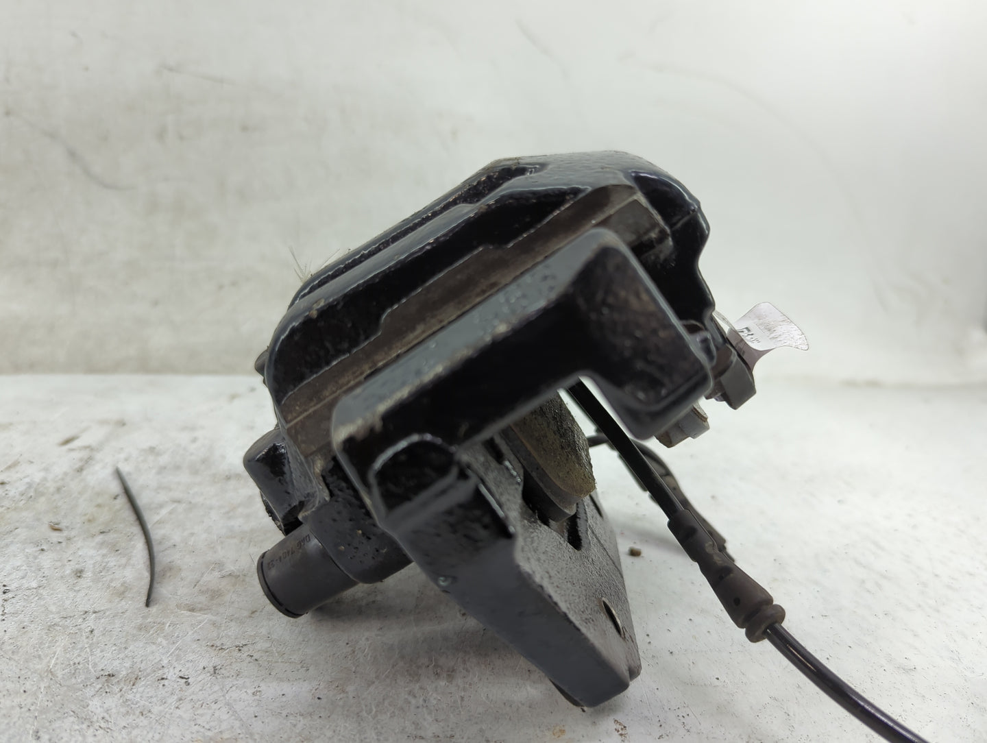 2006-2010 Bmw M6 Rear Passenger Right Brake Caliper - Oemusedautoparts1.com