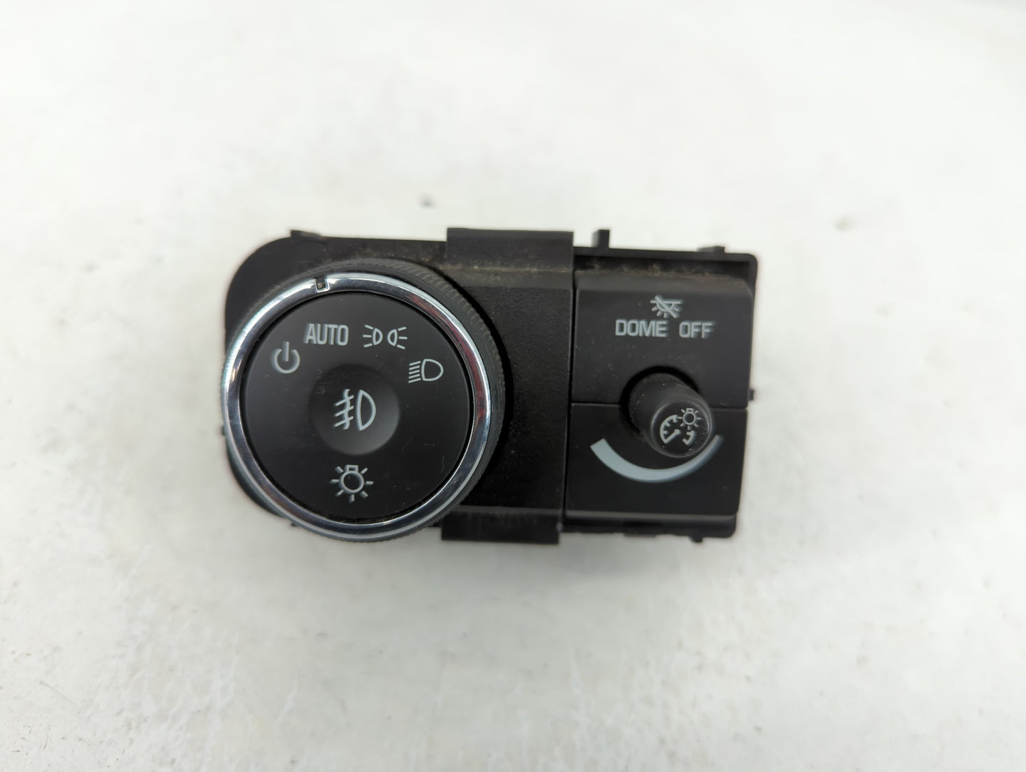 2010 Buick Enclave Headlight Head Light Switch Lamp Control - Oemusedautoparts1.com