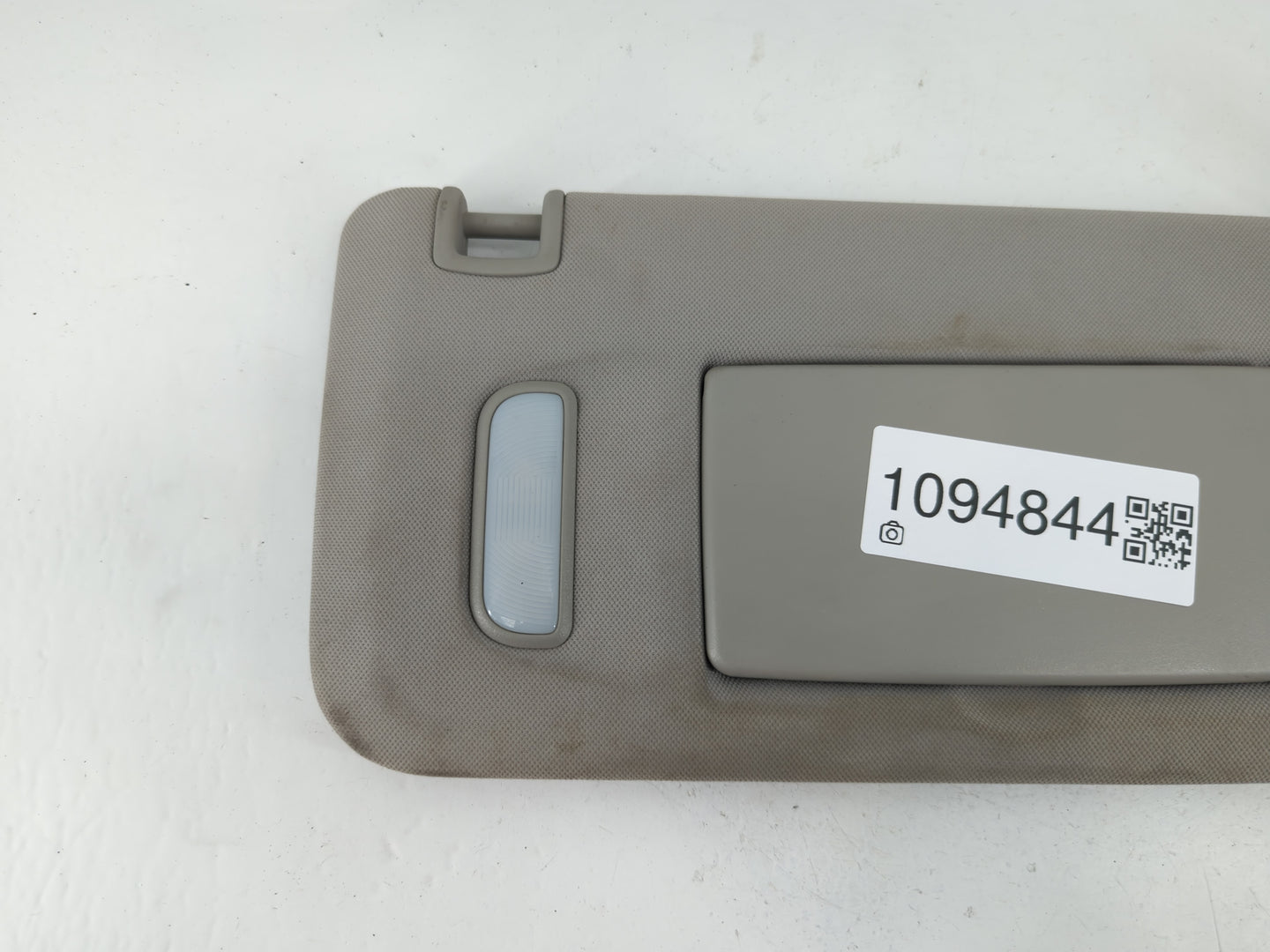 2008-2017 Buick Enclave Sun Visor Shade Replacement Passenger Right Mirror Fits OEM Used Auto Parts - Oemusedautoparts1.com