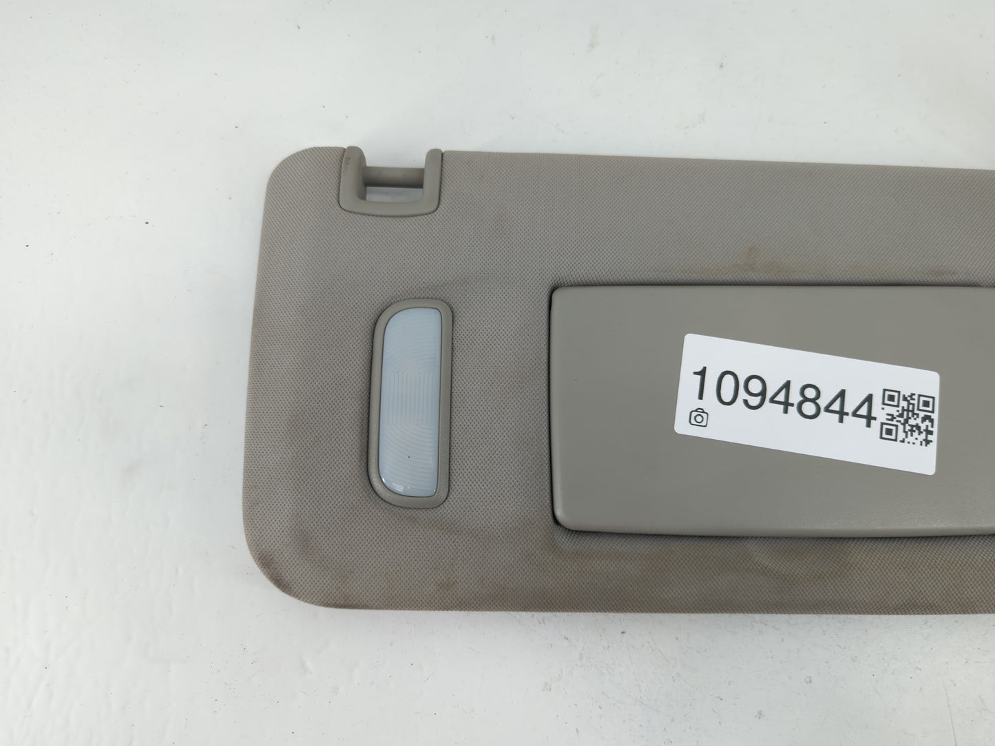 2008-2017 Buick Enclave Sun Visor Shade Replacement Passenger Right Mirror Fits OEM Used Auto Parts - Oemusedautoparts1.com