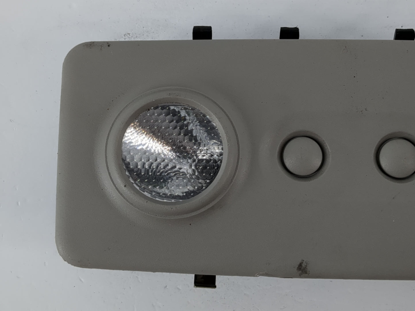 2010 Buick Enclave Overhead Console Dome Map - Oemusedautoparts1.com
