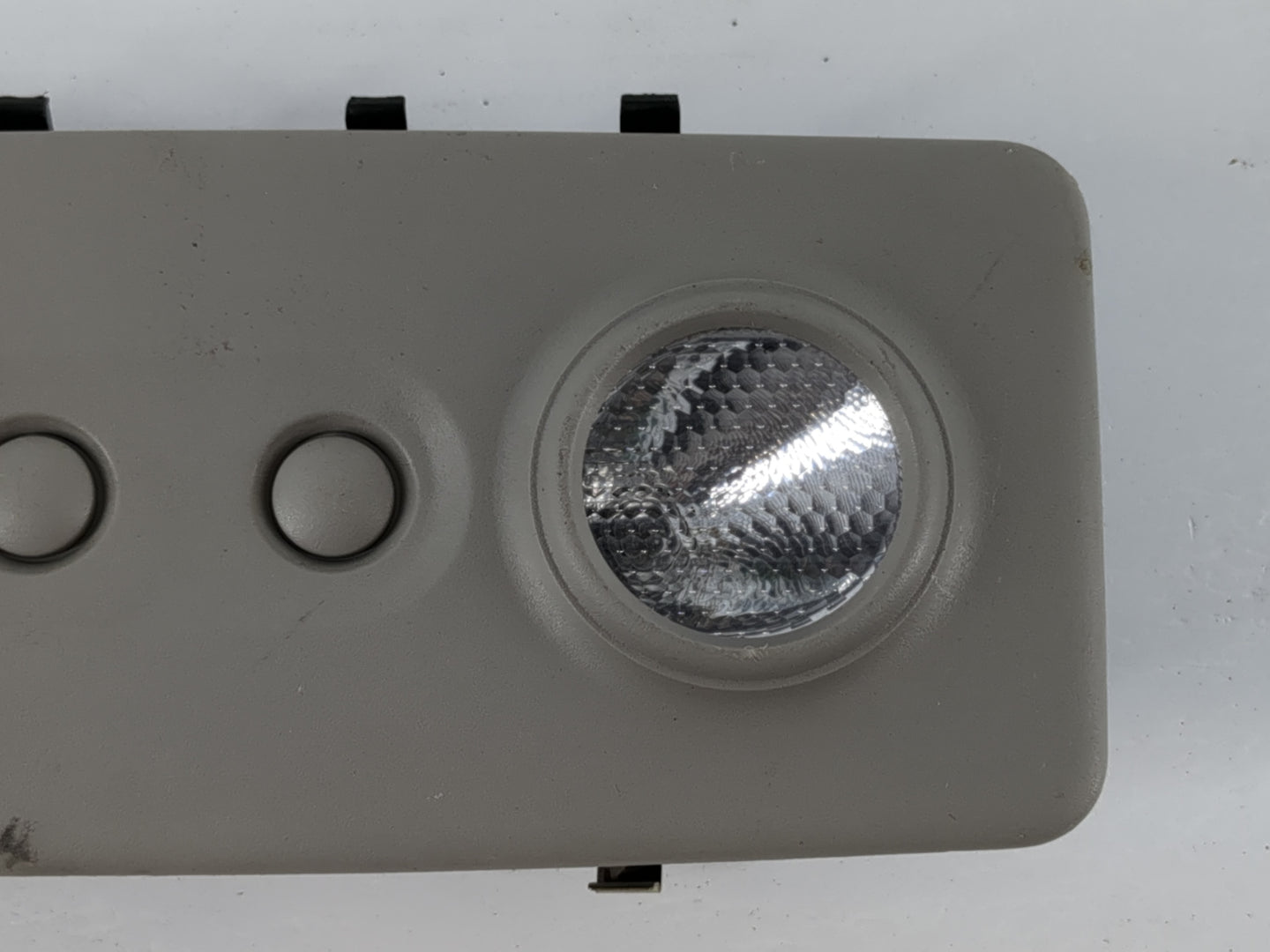2010 Buick Enclave Overhead Console Dome Map - Oemusedautoparts1.com