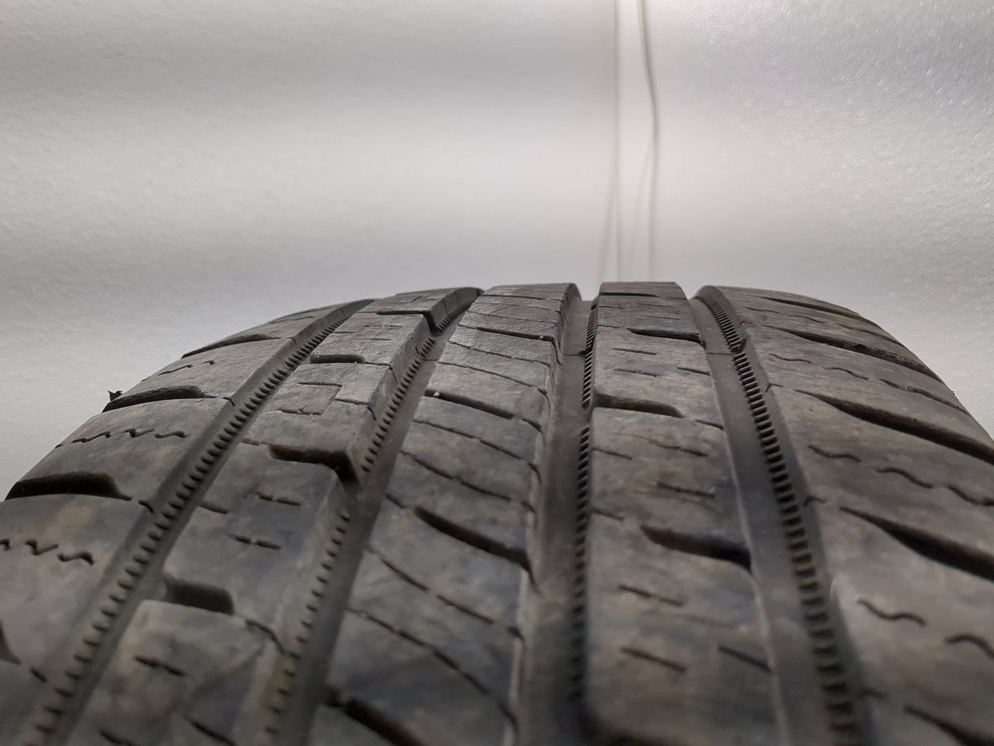 Used Tire 255/60R19 VERCELLI STRADA I 109H - Tread Depth 9.5/32 - Oemusedautoparts1.com