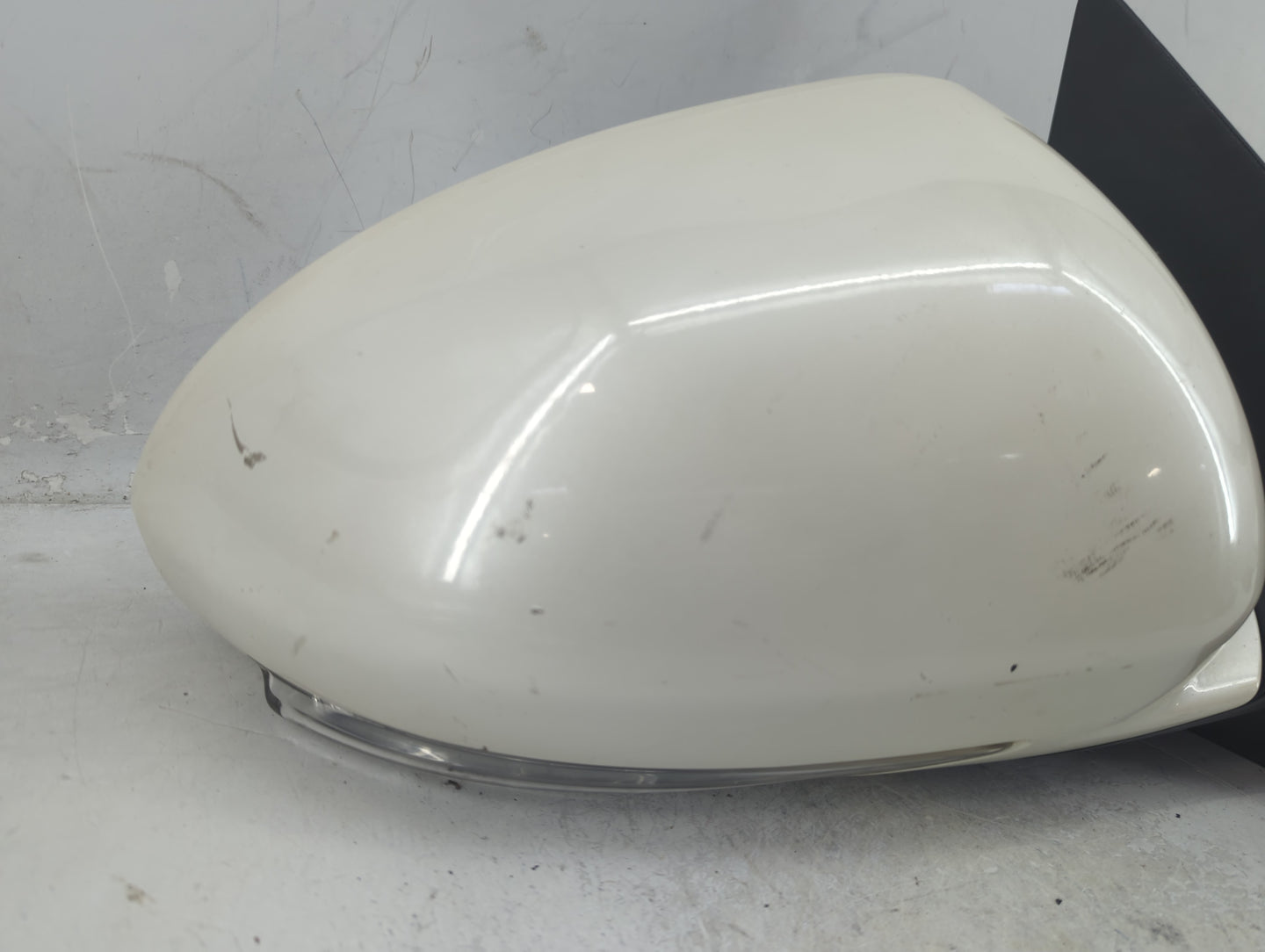 2008-2017 Buick Enclave Passenger Side View Mirror - Right Door Mirror OEM Used - Oemusedautoparts1.com