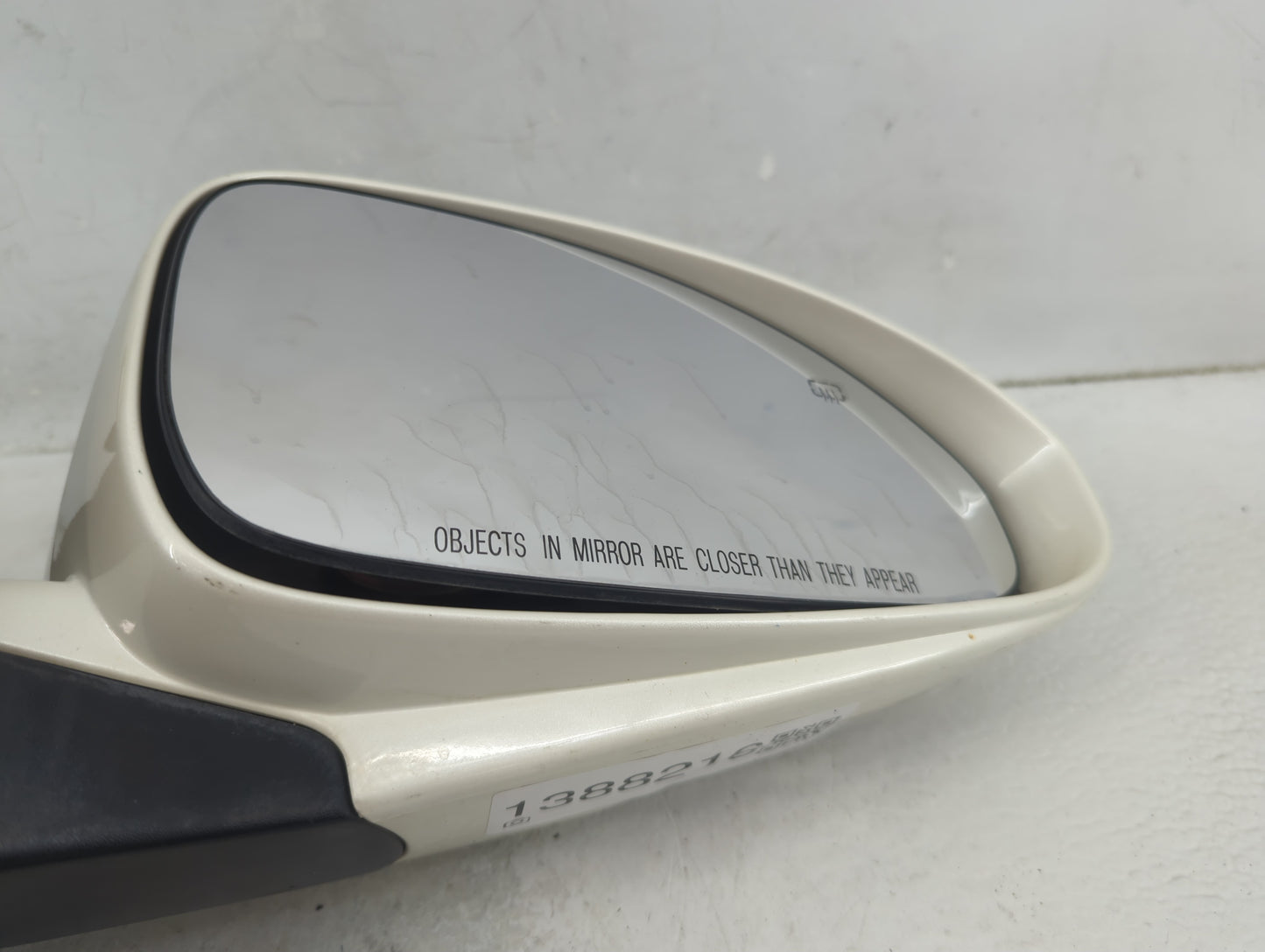 2008-2017 Buick Enclave Passenger Side View Mirror - Right Door Mirror OEM Used - Oemusedautoparts1.com