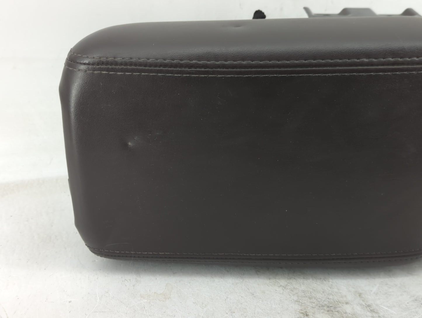2010 Buick Enclave Center Console Armrest Cover Lid Fits OEM Used Auto Parts - Oemusedautoparts1.com