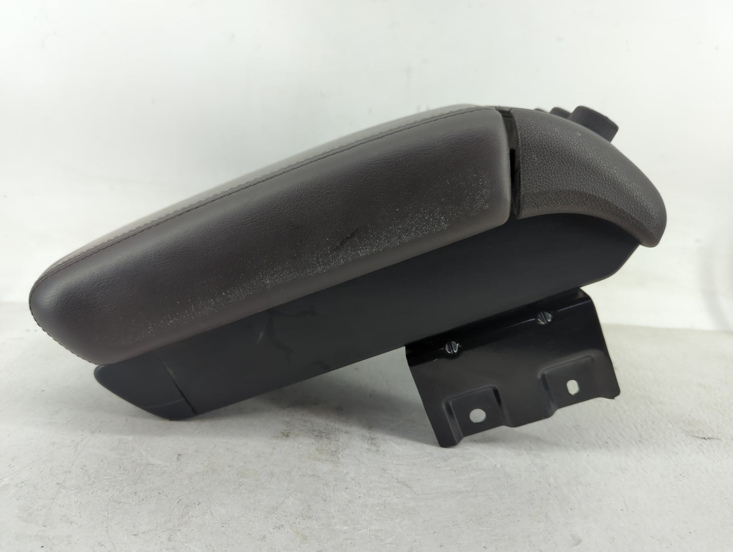 2010 Buick Enclave Center Console Armrest Cover Lid Fits OEM Used Auto Parts - Oemusedautoparts1.com