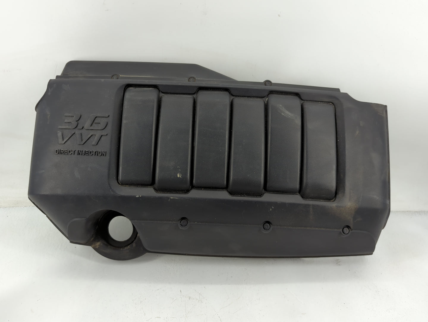 2010 Buick Enclave Engine Cover - Oemusedautoparts1.com