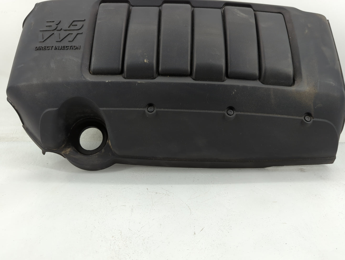 2010 Buick Enclave Engine Cover - Oemusedautoparts1.com