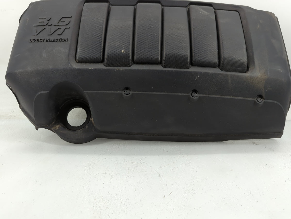 2010 Buick Enclave Engine Cover - Oemusedautoparts1.com