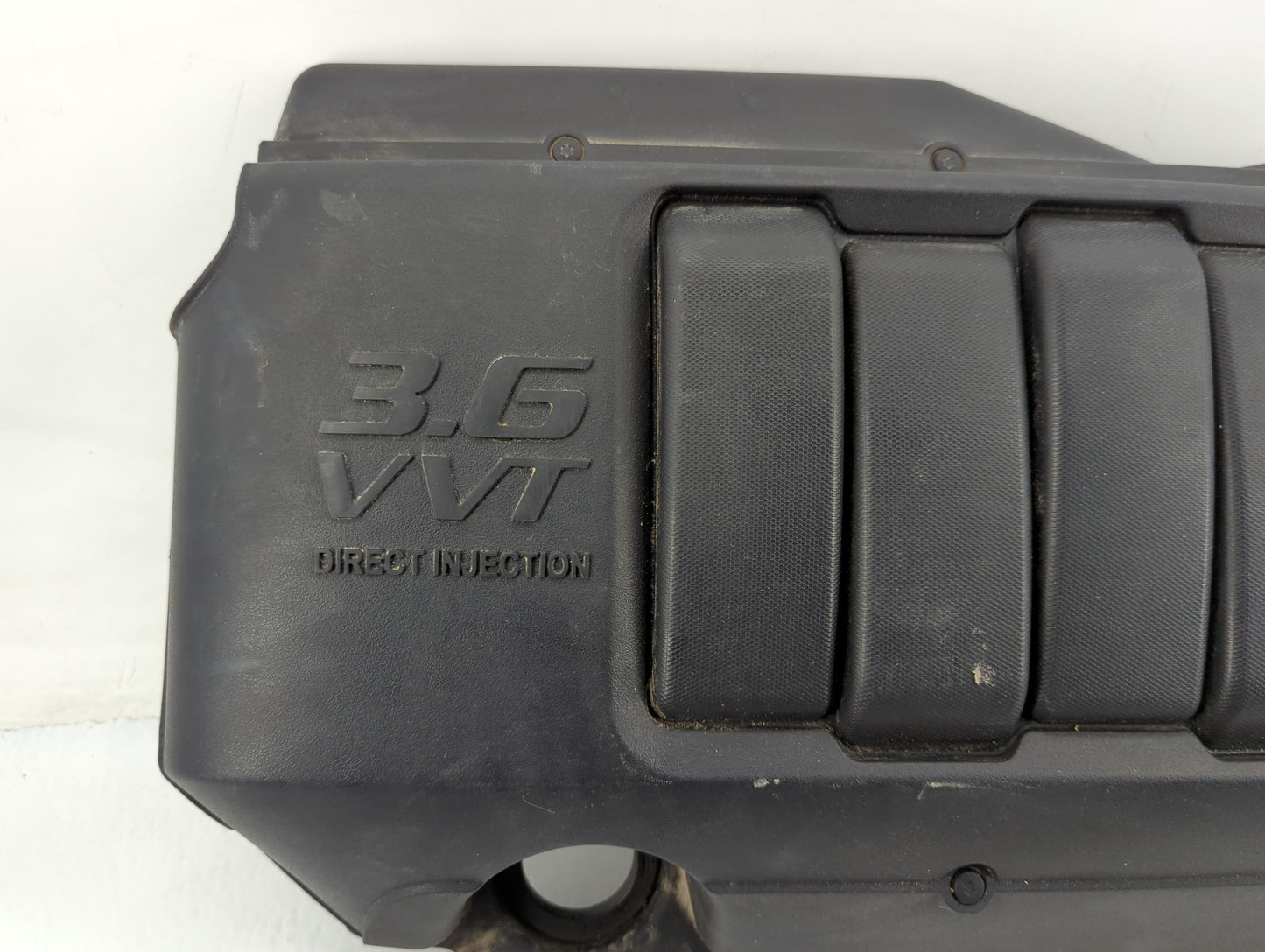 2010 Buick Enclave Engine Cover - Oemusedautoparts1.com