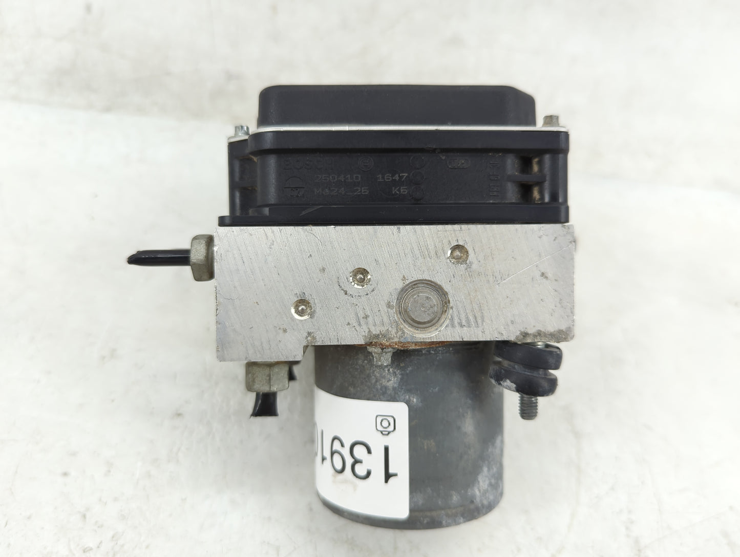 2009-2011 Buick Enclave ABS Pump Control Module Replacement P/N:0 265 230 111 25840315 Fits Fits 2008 2009 2010 2011 OEM Use