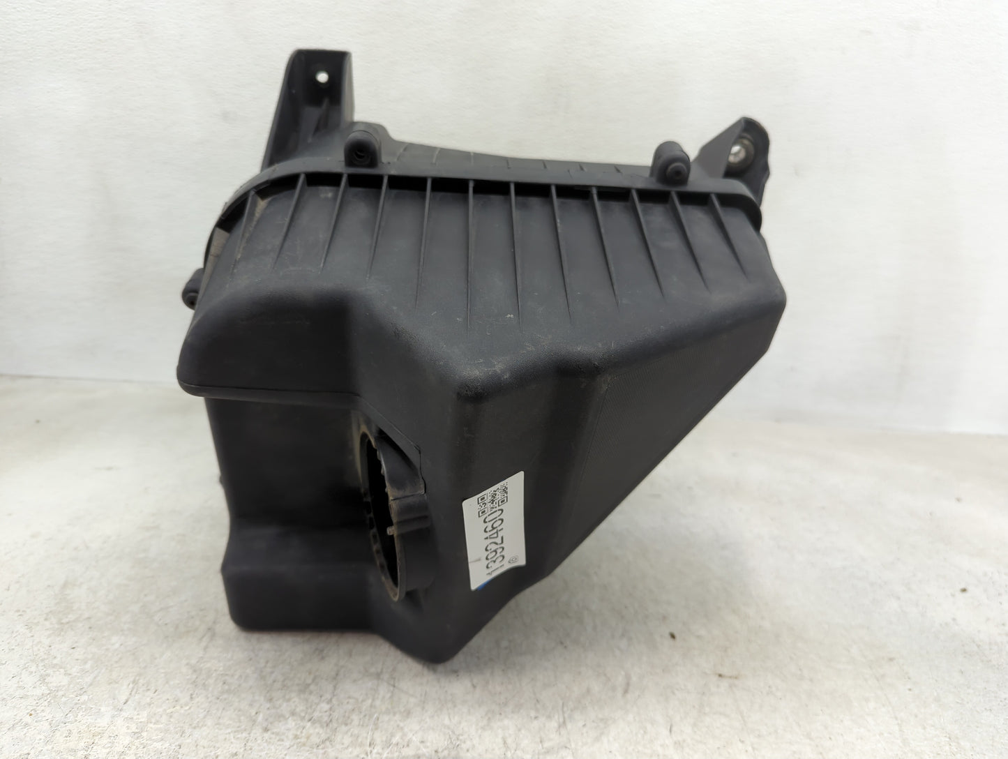 2009-2011 Buick Enclave Air Cleaner Intake-duct Hose Tube - Oemusedautoparts1.com
