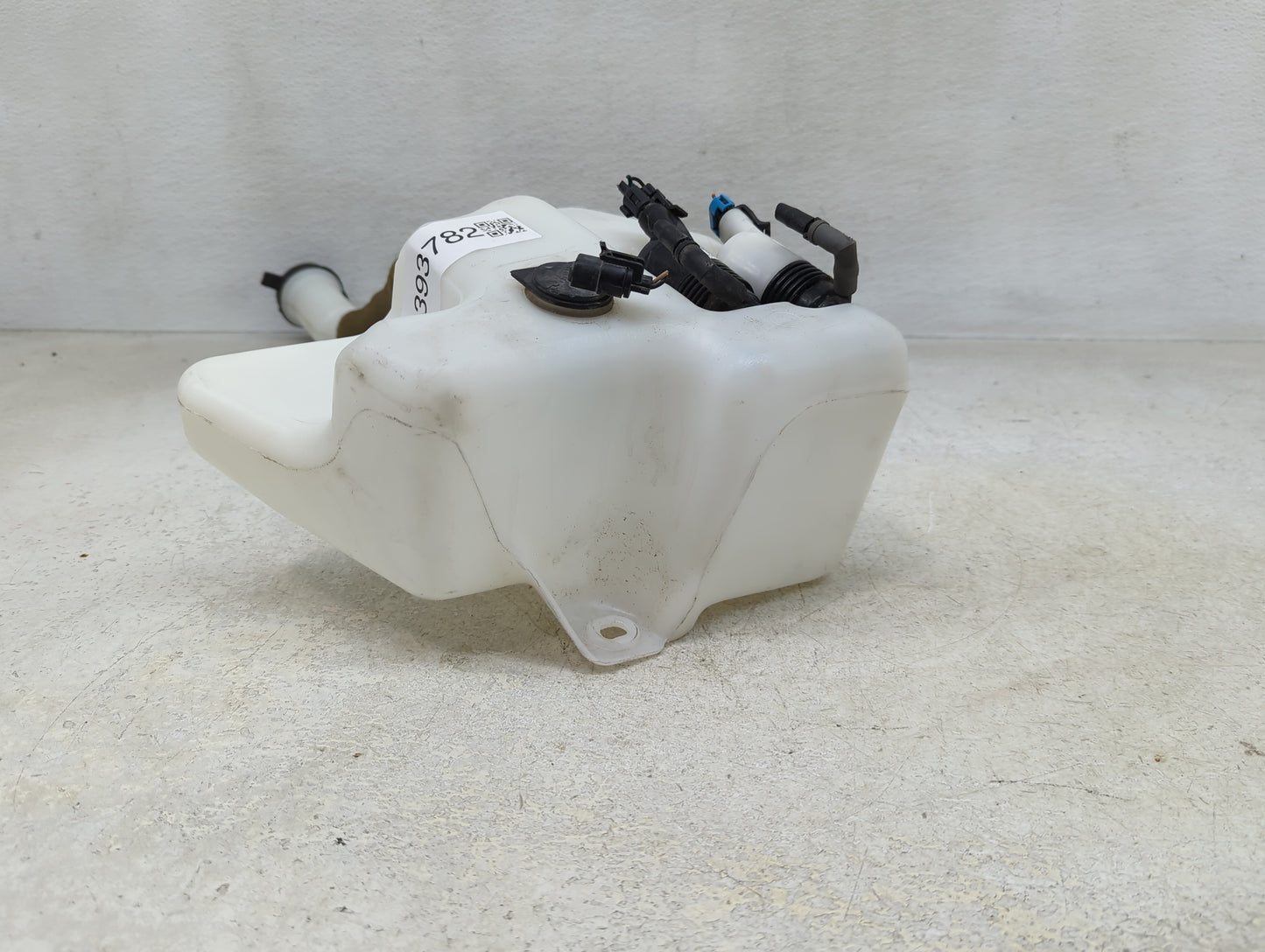 2010-2017 Buick Enclave Windshield Washer Fluid Reservoir Bottle Oem - Oemusedautoparts1.com