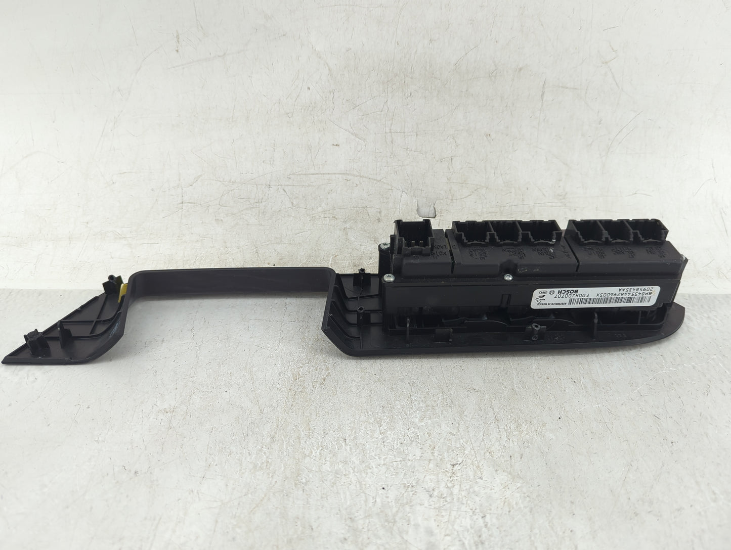 2010-2017 Buick Enclave Master Power Window Switch Replacement Driver Side Left P/N:20958435AA Fits OEM Used Auto Parts - Oe