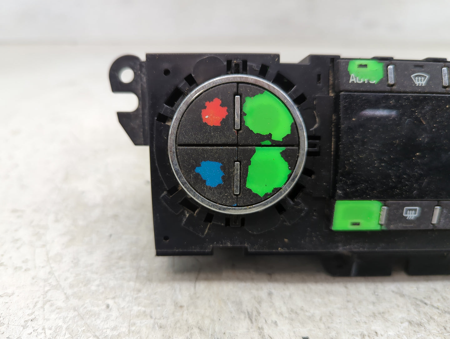 2008-2012 Buick Enclave Climate Control Module Temperature AC/Heater Replacement P/N:25932038 Fits Fits 2008 2009 2010 2011 