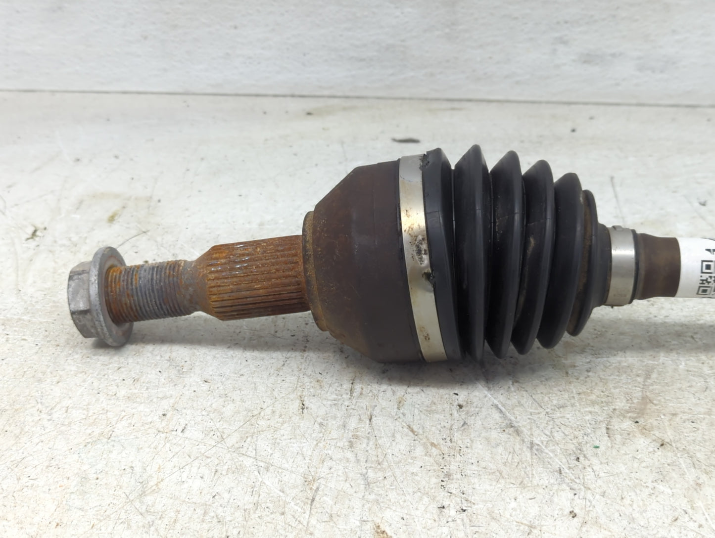 2008-2017 Buick Enclave Axle Shaft Front Passenger Cv C/v - Oemusedautoparts1.com