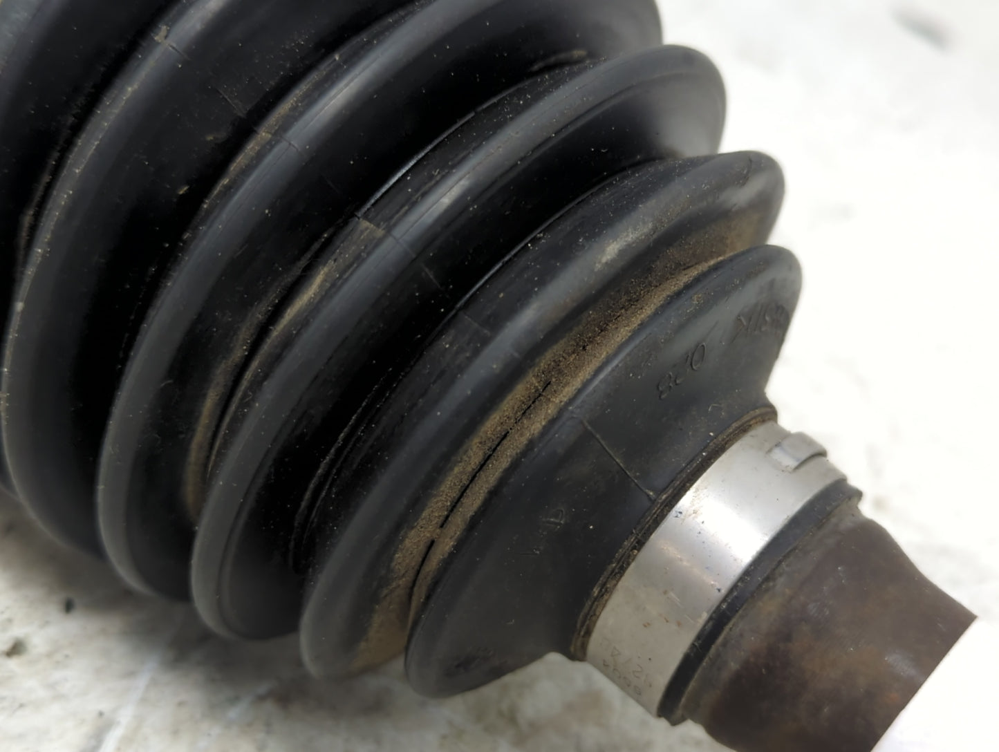2008-2017 Buick Enclave Axle Shaft Front Passenger Cv C/v - Oemusedautoparts1.com