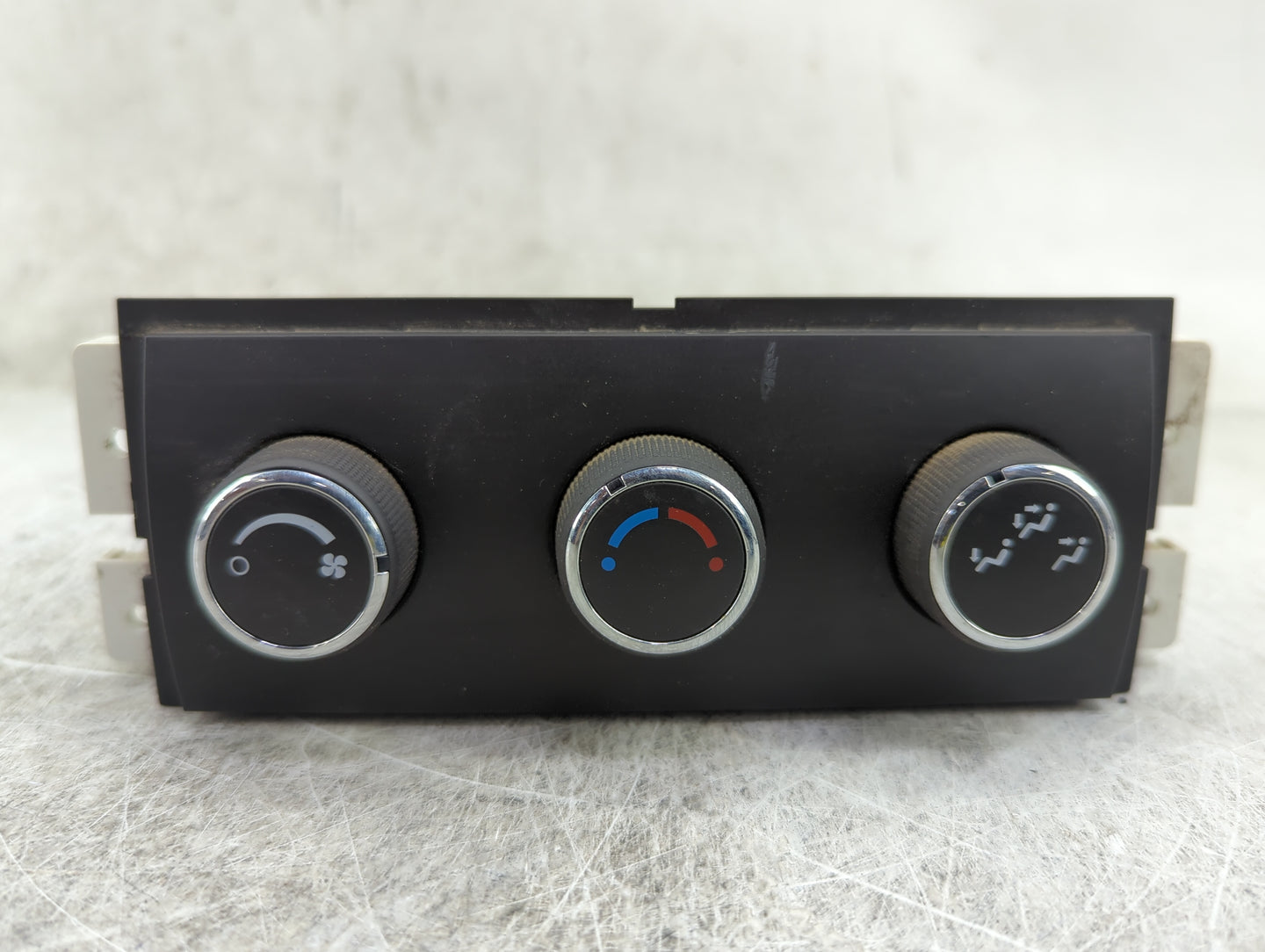 2008-2012 Buick Enclave Climate Control Module Temperature AC/Heater Replacement Fits Fits 2008 2009 2010 2011 2012 OEM Used