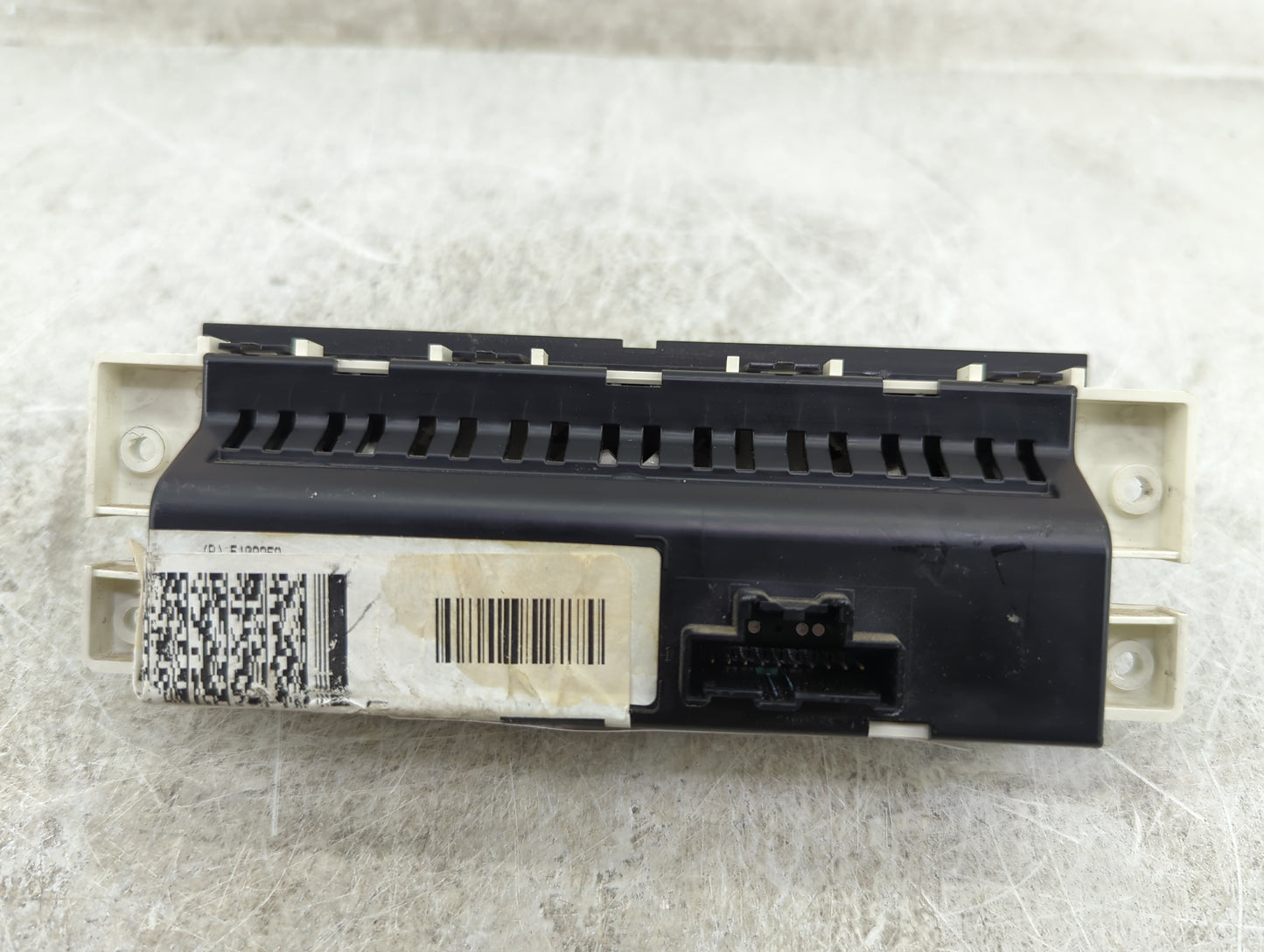 2008-2012 Buick Enclave Climate Control Module Temperature AC/Heater Replacement Fits Fits 2008 2009 2010 2011 2012 OEM Used