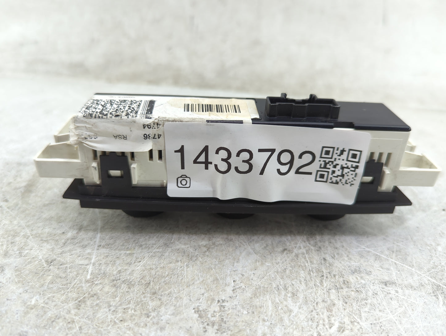 2008-2012 Buick Enclave Climate Control Module Temperature AC/Heater Replacement Fits Fits 2008 2009 2010 2011 2012 OEM Used