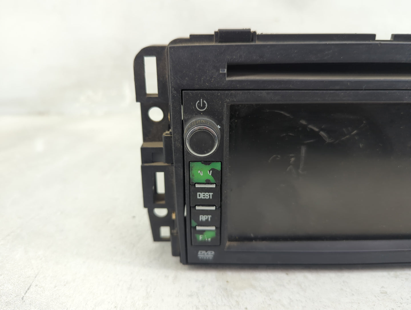 2010-2012 Buick Enclave Radio AM FM Cd Player Receiver Replacement P/N:20900942 Fits Fits 2010 2011 2012 OEM Used Auto Parts