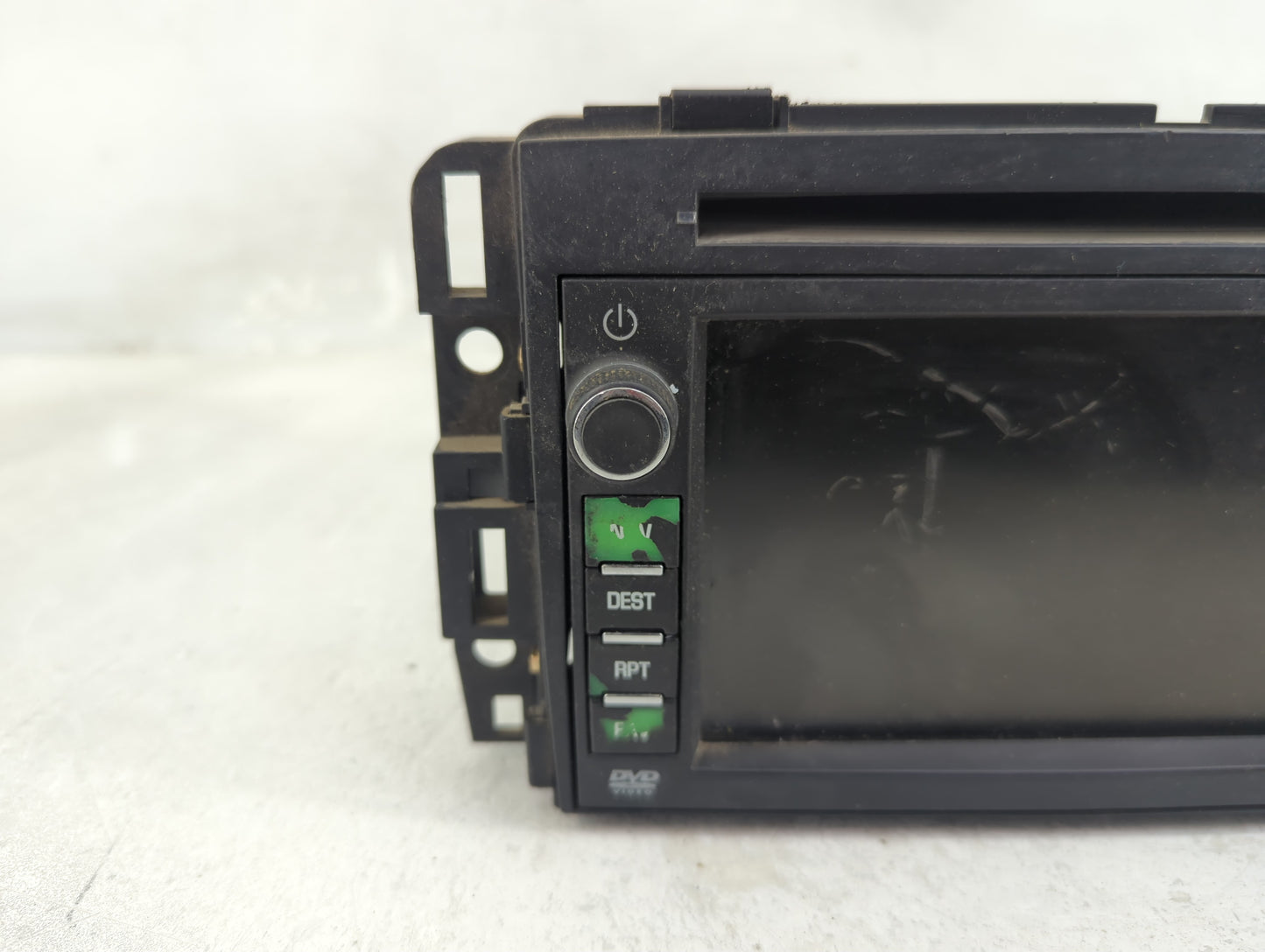 2010-2012 Buick Enclave Radio AM FM Cd Player Receiver Replacement P/N:20900942 Fits Fits 2010 2011 2012 OEM Used Auto Parts