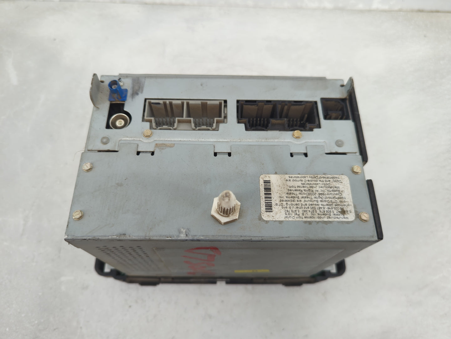 2010-2012 Buick Enclave Radio AM FM Cd Player Receiver Replacement P/N:20900942 Fits Fits 2010 2011 2012 OEM Used Auto Parts